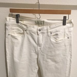 Lucky Brand Size 10 White ‘Charlie Skinny’ jeans